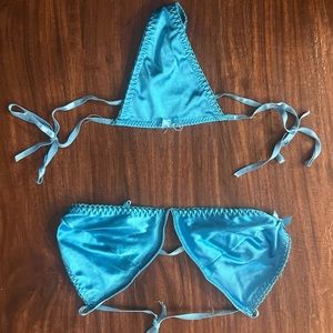 Silk bra and pantie set